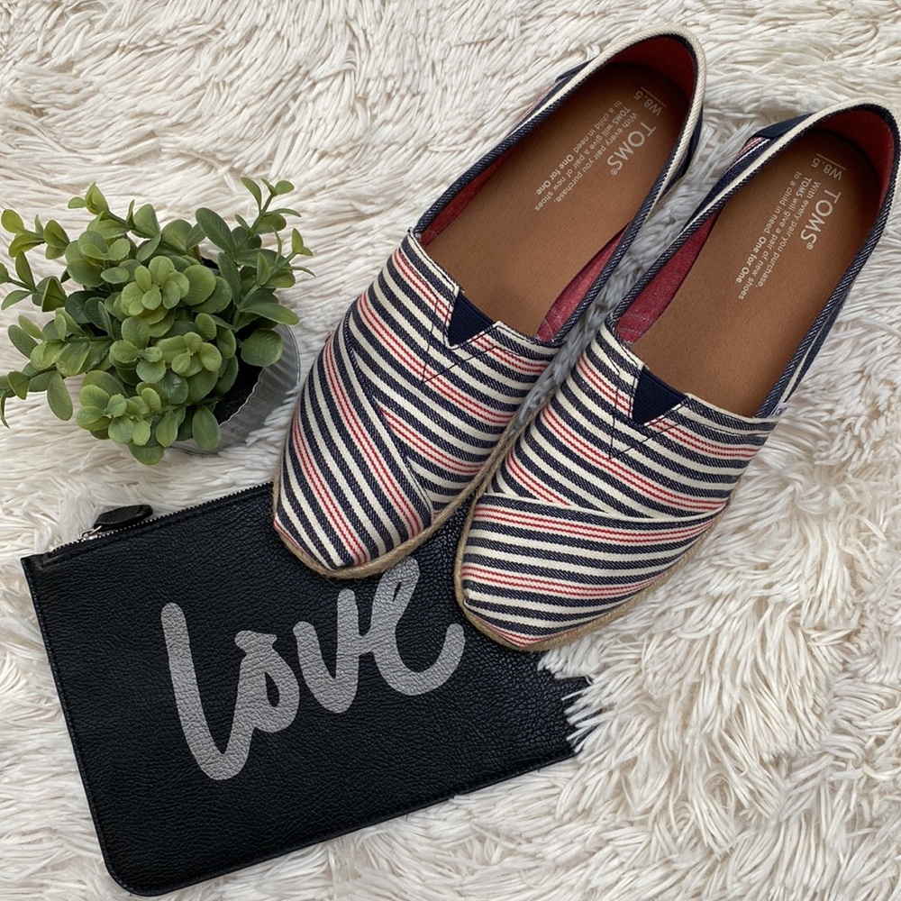 🎉HP🎉 Toms Classic Woven Stripe Rope Sole 💗 Navy & Red